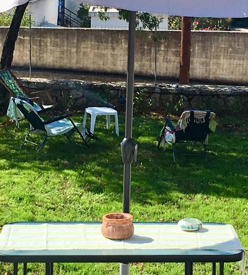 La Casa Di Odyssey Guest House Dhavgáta Екстериор снимка